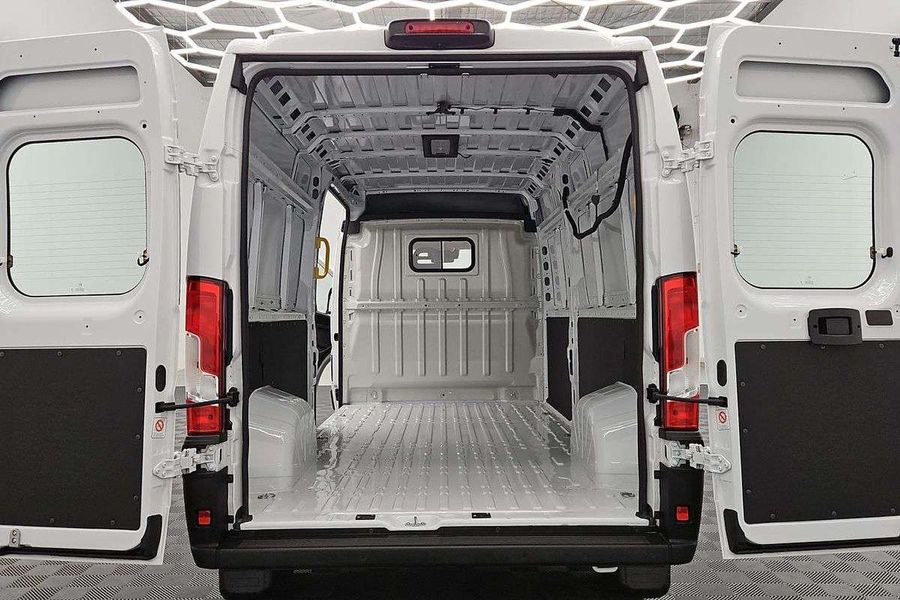 2024 Fiat Ducato LWB Auto Photo 17