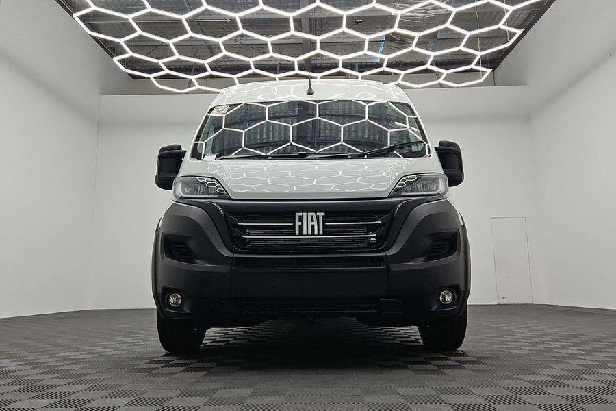 2024 Fiat Ducato LWB Auto Photo 4