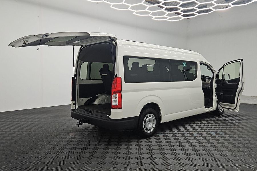 2019 Toyota Hiace Commuter Super LWB Auto Photo 16
