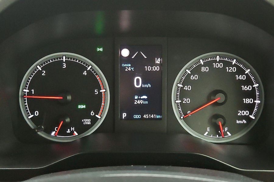 2019 Toyota Hiace Commuter Super LWB Auto Photo 36