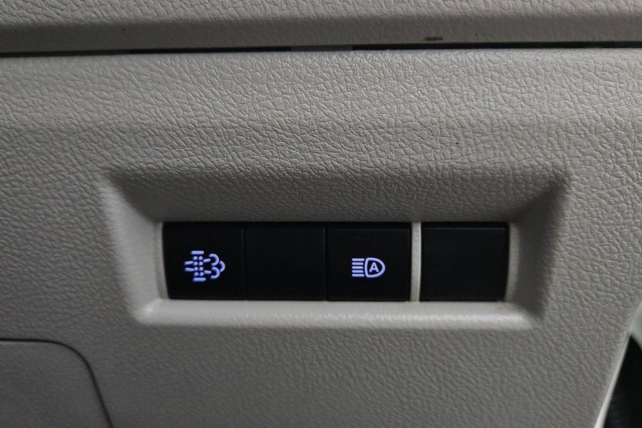 2019 Toyota Hiace Commuter Super LWB Auto Photo 34