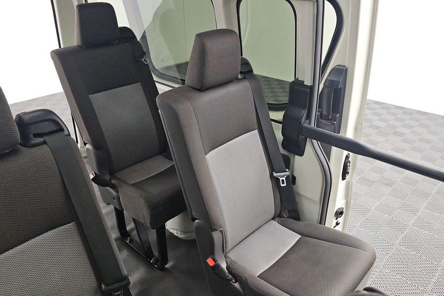 2019 Toyota Hiace Commuter Super LWB Auto Photo 23