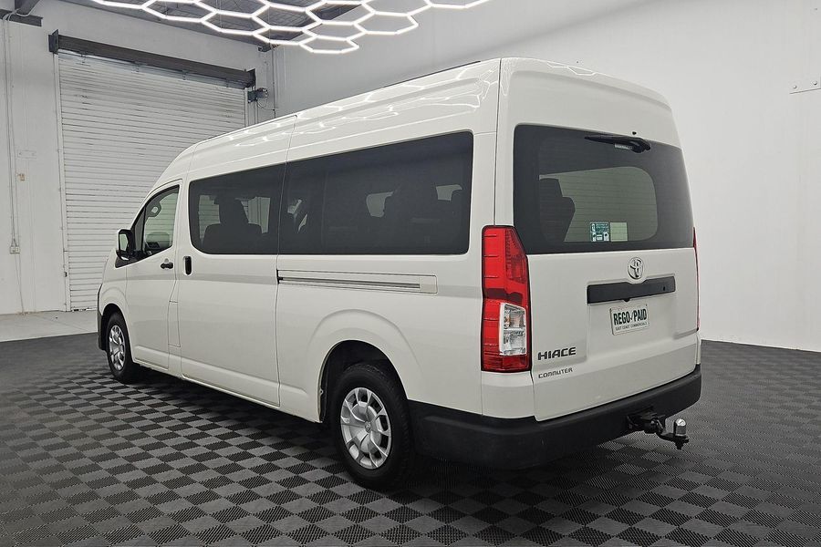 2019 Toyota Hiace Commuter Super LWB Auto Photo 7