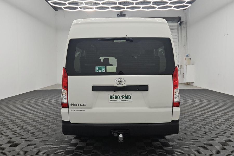 2019 Toyota Hiace Commuter Super LWB Auto Photo 8