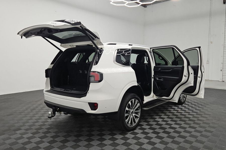 2023 Ford Everest Platinum Auto FullTime 4WD DR MY22 Photo 22