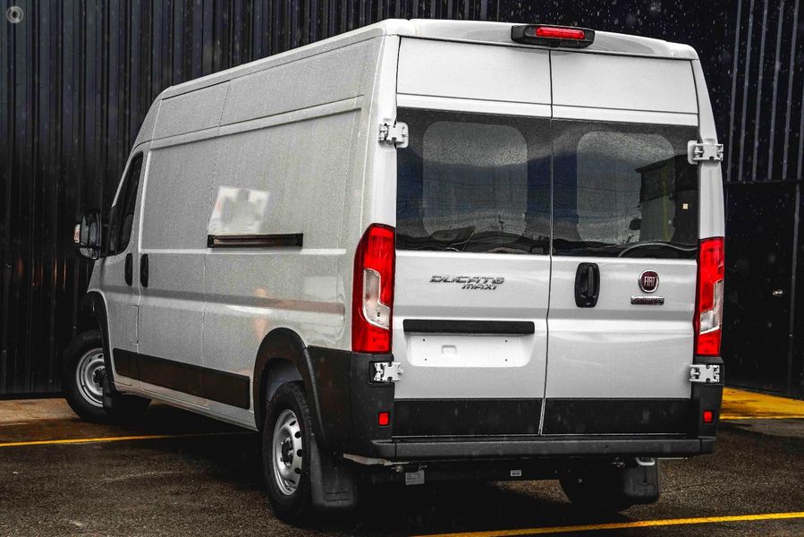 2024 Fiat Ducato LWB Auto Photo 4