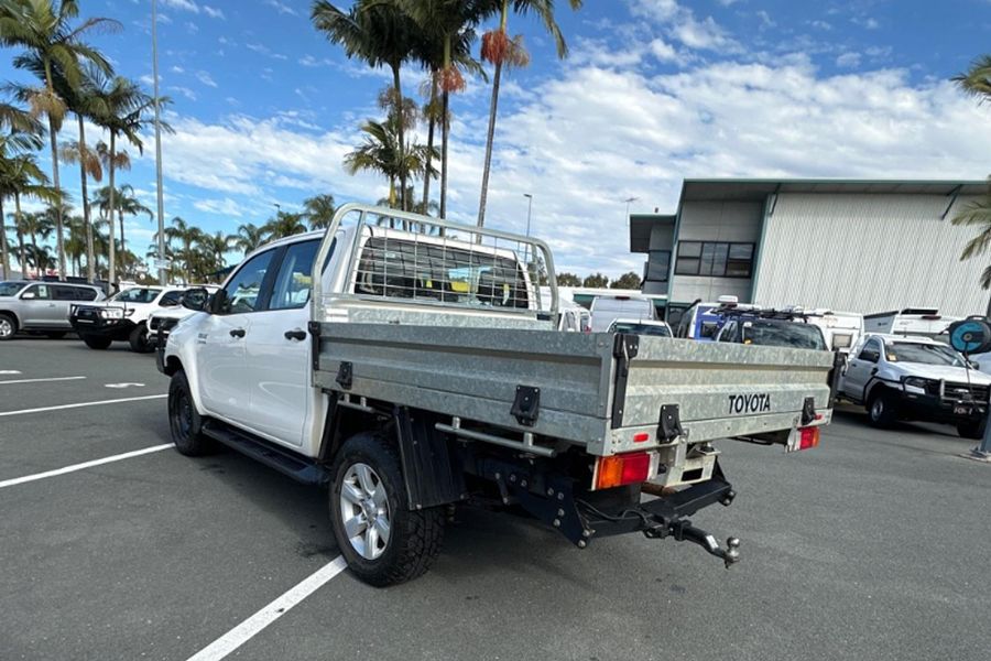 2021 Toyota Hilux SR Auto 4x4 Double Cab Photo 42
