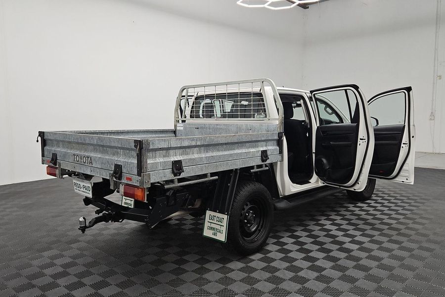 2021 Toyota Hilux SR Auto 4x4 Double Cab Photo 20