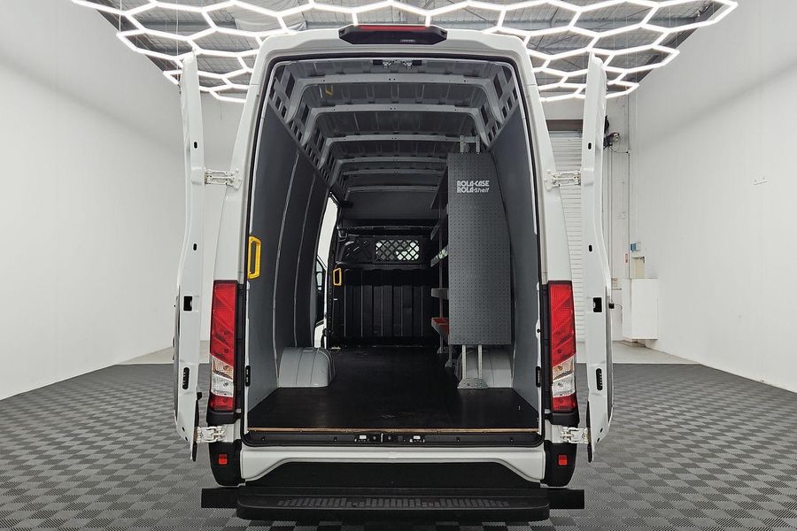 2024 Iveco Daily 70C21V  Photo 19