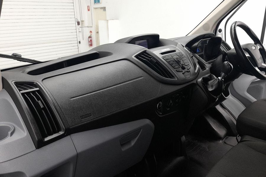 2017 Ford Transit 350E VO Manual Photo 19