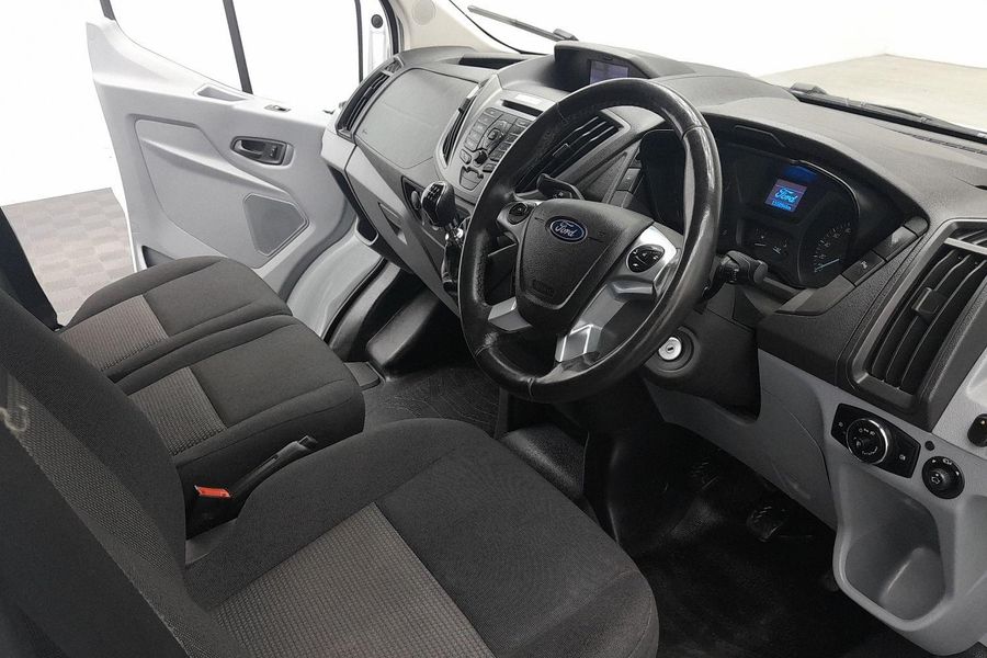 2017 Ford Transit 350E VO Manual Photo 16