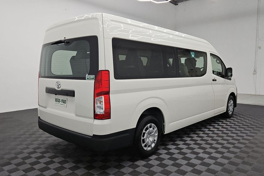 2020 Toyota Hiace Commuter Super LWB Auto Photo 9