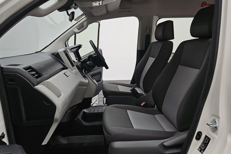 2020 Toyota Hiace Commuter Super LWB Auto Photo 28