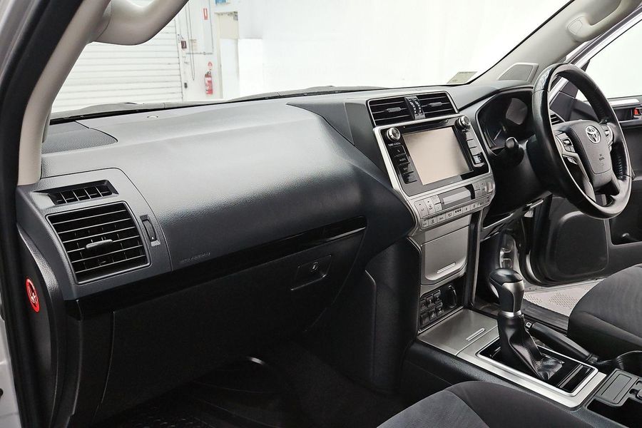 2020 Toyota Landcruiser Prado GXL Auto 4x4 Photo 31