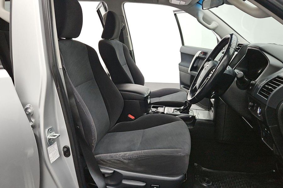 2020 Toyota Landcruiser Prado GXL Auto 4x4 Photo 16