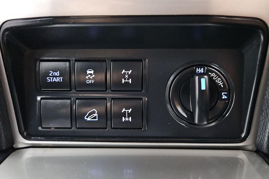 2020 Toyota Landcruiser Prado GXL Auto 4x4 Photo 34